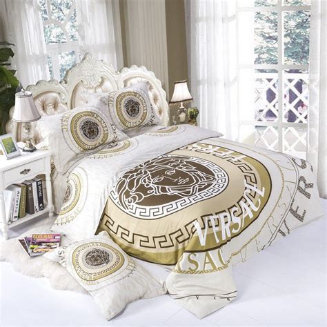 bedsprei versace style|Luxury Bedding & Bed Linen Sets .